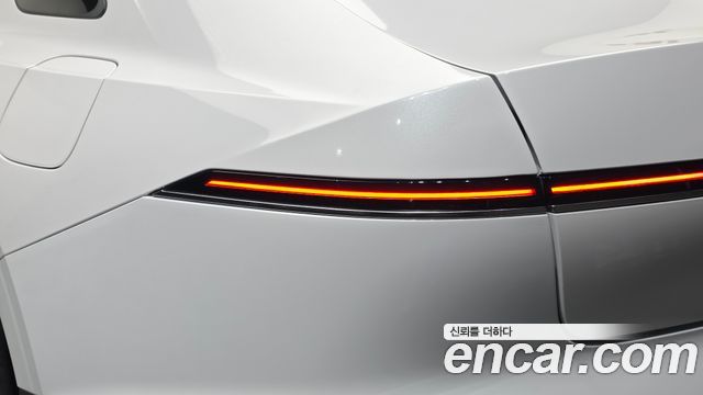 Hyundai Grandeur 2023 — photo 9