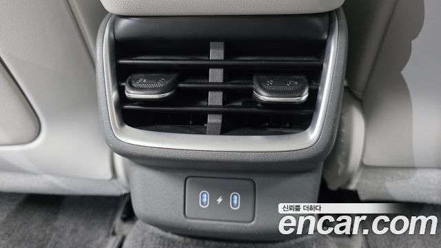 Hyundai Grandeur 2023 — photo 33