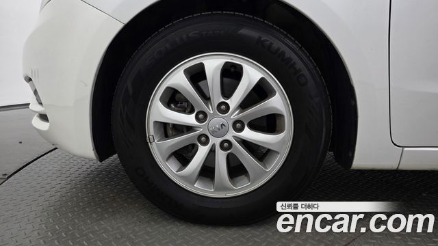Kia K3 2015 — photo 5