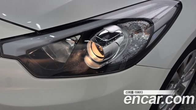 Kia K3 2015 — photo 8