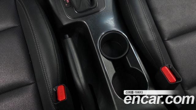 Kia K3 2015 — photo 31