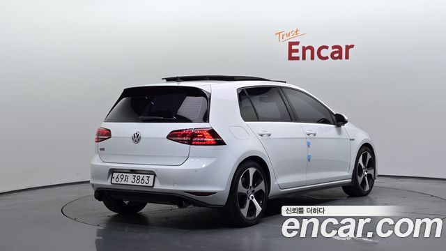 Volkswagen Golf 2014 — photo 2