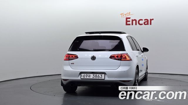 Volkswagen Golf 2014 — photo 4