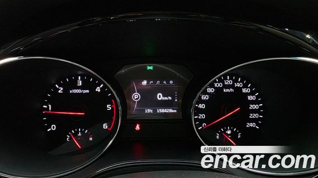 Kia Canival 2017 — photo 11