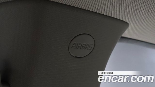 Kia Canival 2017 — photo 33
