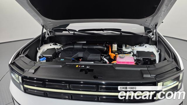 Hyundai Santafe 2025 — photo 6