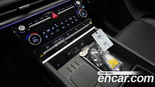 Hyundai Santafe 2025 — photo 25