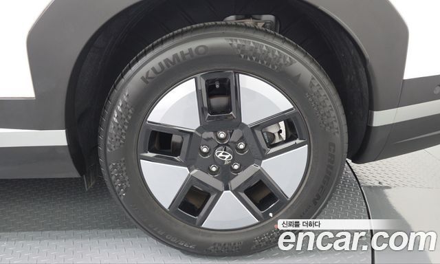 Hyundai Santafe 2025 — photo 7