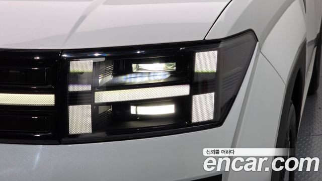 Hyundai Santafe 2025 — photo 8