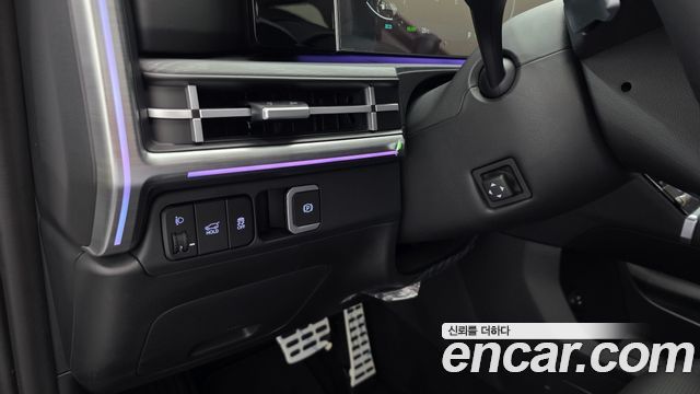 Hyundai Santafe 2025 — photo 27