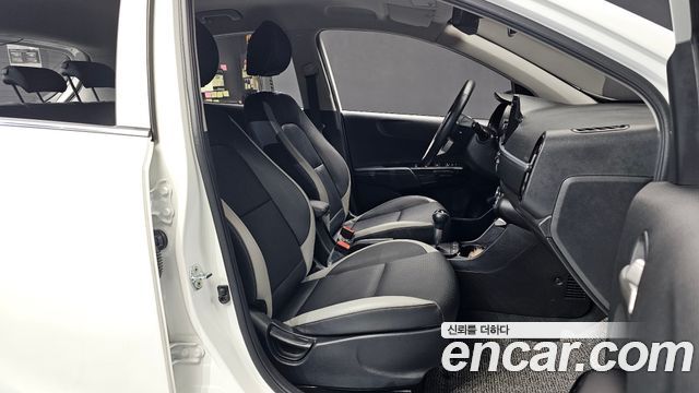 Kia morning 2023 — photo 11
