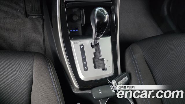 Hyundai AVANTE 2012 — photo 9