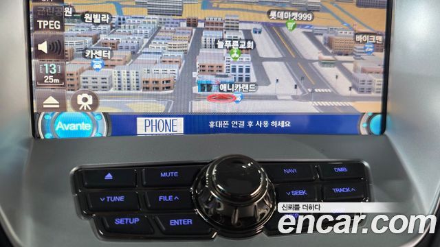 Hyundai AVANTE 2012 — photo 16