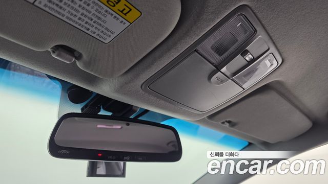 Hyundai AVANTE 2012 — photo 17