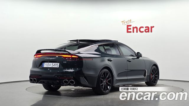 Kia Stinger 2023 — photo 2