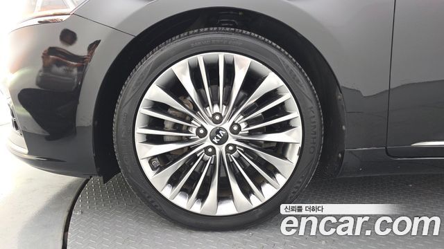 Kia K7 2018 — photo 5