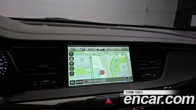 Kia K7 2018 — photo 20