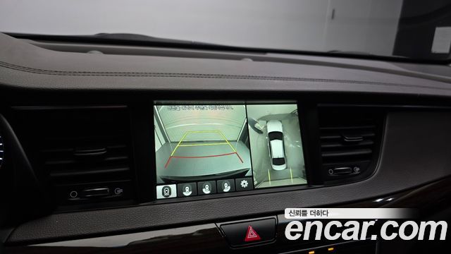 Kia K7 2018 — photo 21