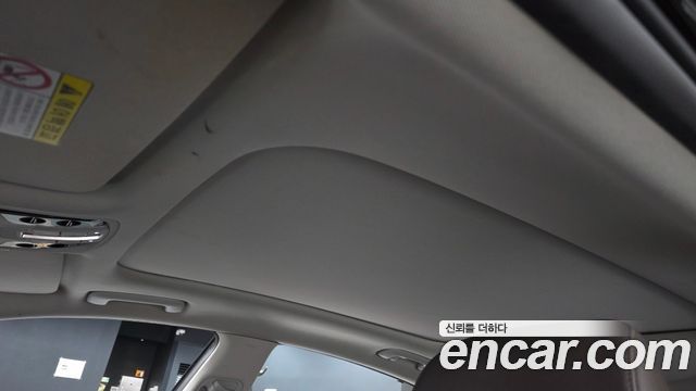 Kia K7 2018 — photo 29
