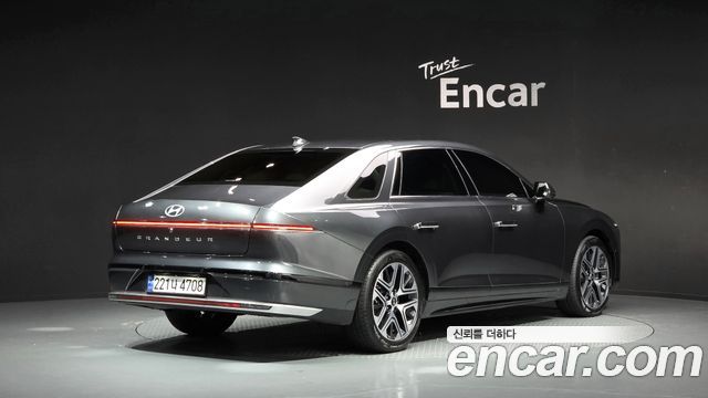 Hyundai Grandeur 2023 — photo 2