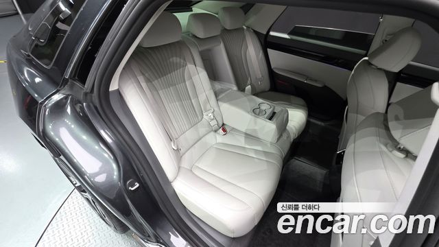 Hyundai Grandeur 2023 — photo 16
