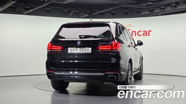 BMW X5 2018 — photo 4