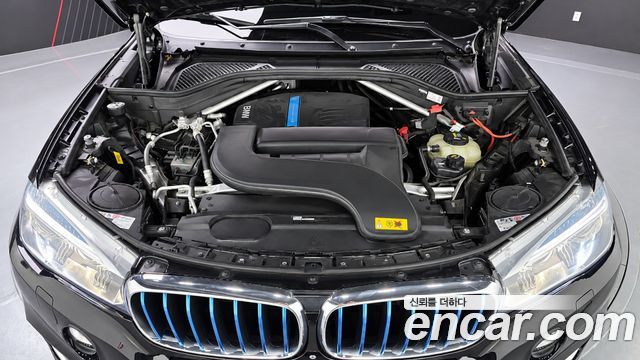 BMW X5 2018 — photo 6