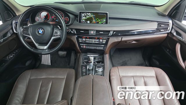 BMW X5 2018 — photo 7