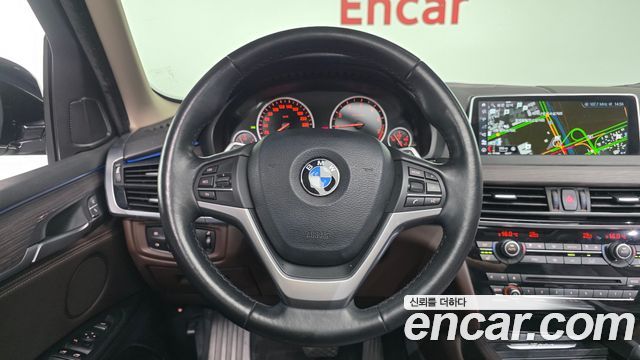 BMW X5 2018 — photo 13