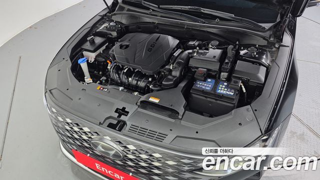 Hyundai Grandeur 2023 — photo 6