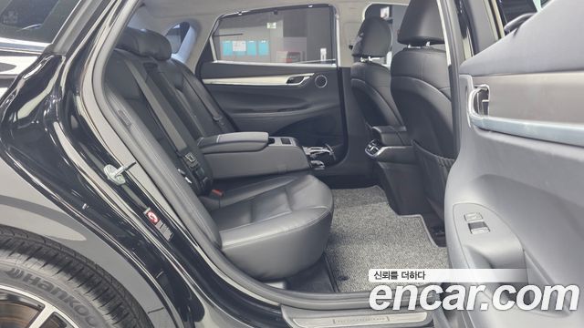 Hyundai Grandeur 2023 — photo 18