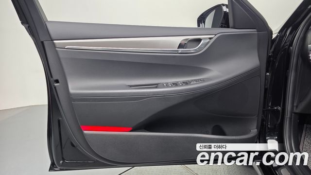 Hyundai Grandeur 2023 — photo 14