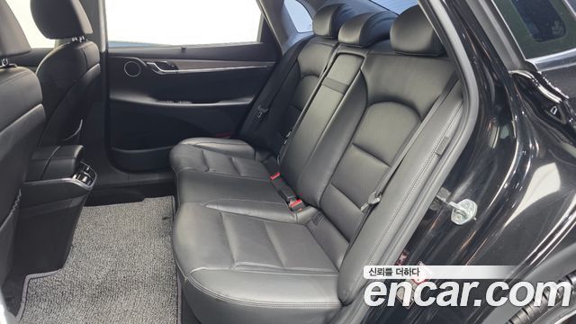 Hyundai Grandeur 2023 — photo 16