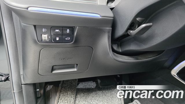 Hyundai Grandeur 2023 — photo 28