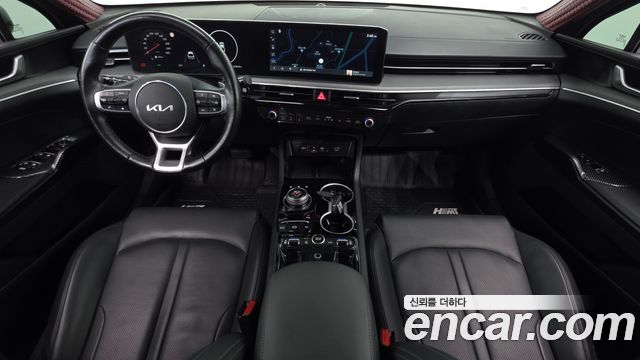 Kia K5 2025 — photo 10