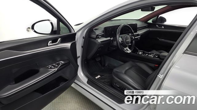 Kia K5 2025 — photo 13