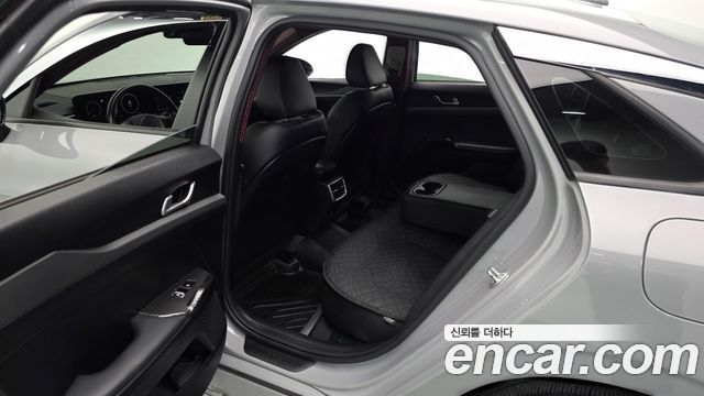 Kia K5 2025 — photo 16
