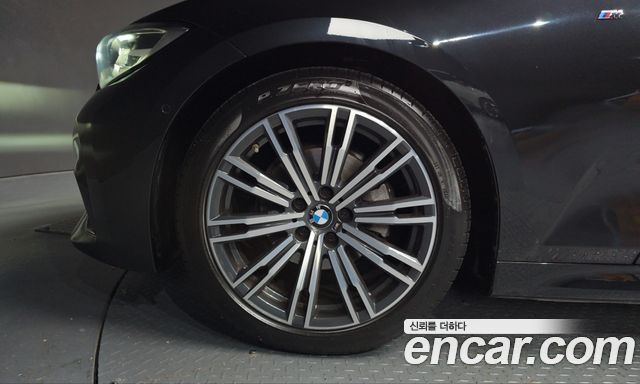 BMW 3-Series 2021 — photo 5