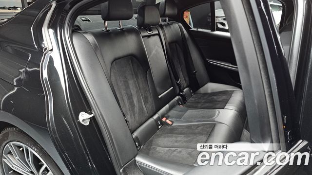 BMW 3-Series 2021 — photo 16