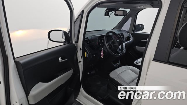 Kia RAY 2023 — photo 13