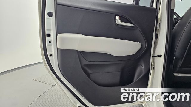 Kia RAY 2023 — photo 15