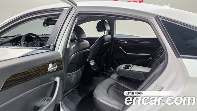 Hyundai Sonata 2016 — photo 11