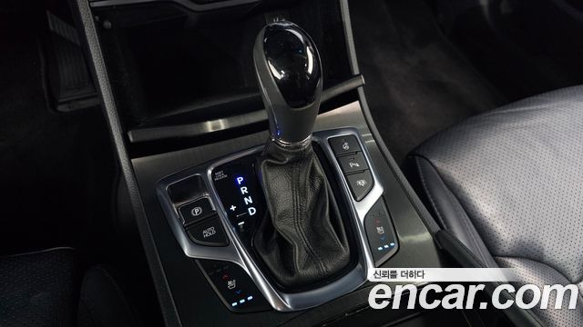 Hyundai Grandeur 2016 — photo 12