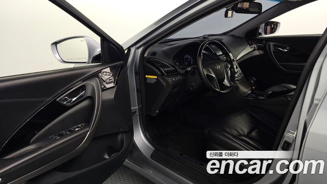 Hyundai Grandeur 2016 — photo 13