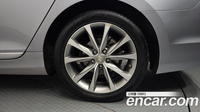 Hyundai Grandeur 2016 — photo 7