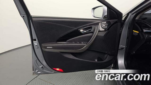 Hyundai Grandeur 2016 — photo 14