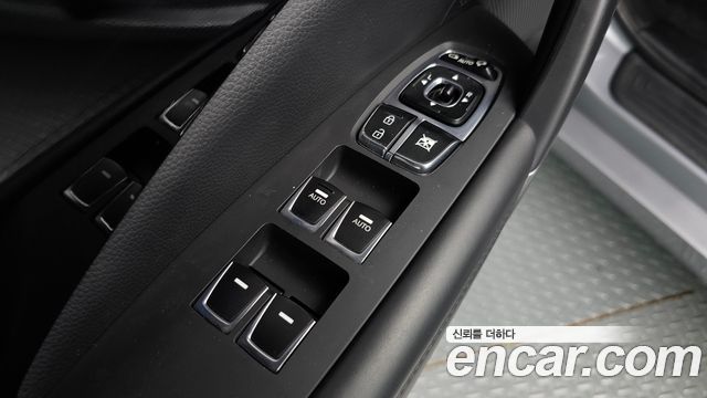 Hyundai Grandeur 2016 — photo 28