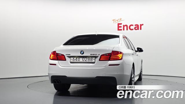 BMW 5-Series 2016 — photo 4