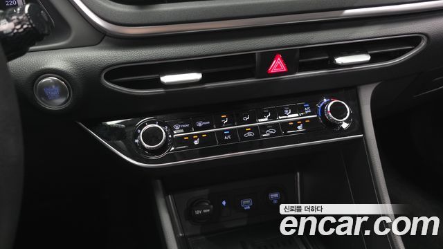 Hyundai Sonata 2021 — photo 23