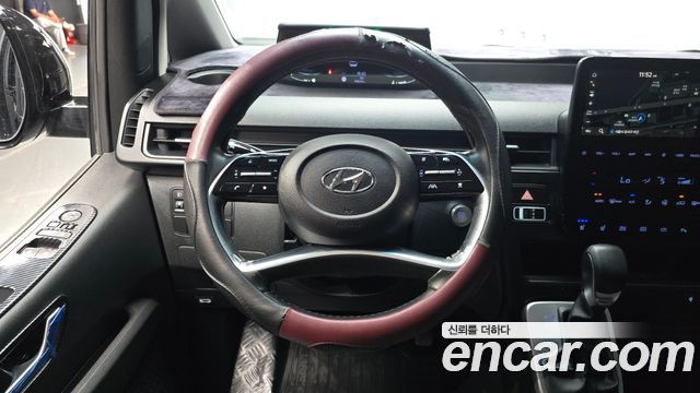 Hyundai Staria 2023 — photo 19